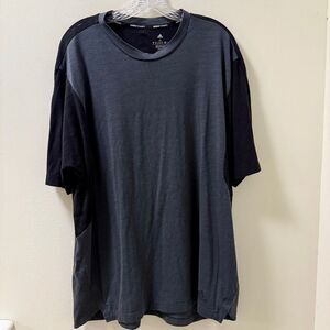 Men’s Adidas Training Performance Tee Shirt - XL